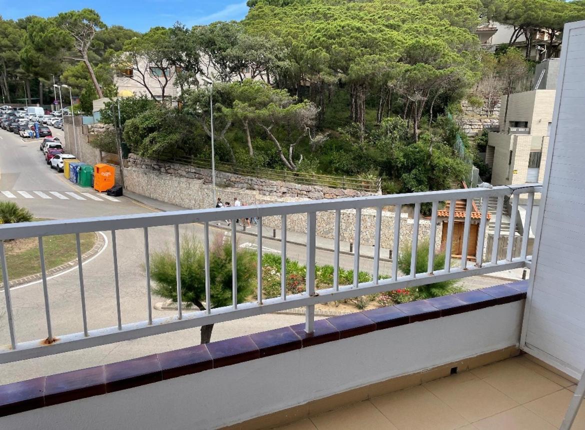 Romantico Piso De La Playa Fenals Apartment Lloret de Mar Bagian luar foto